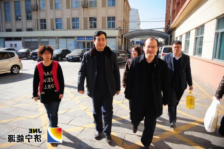 虢洪增、乔志猛、张广宇走访慰问老党员和病困职工