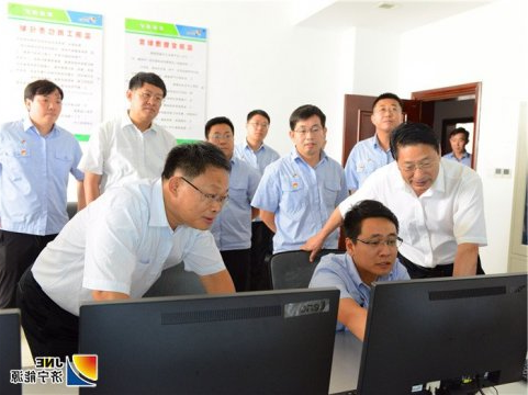 山东煤矿安全监察局副局长杨成超到安居煤矿调研指导