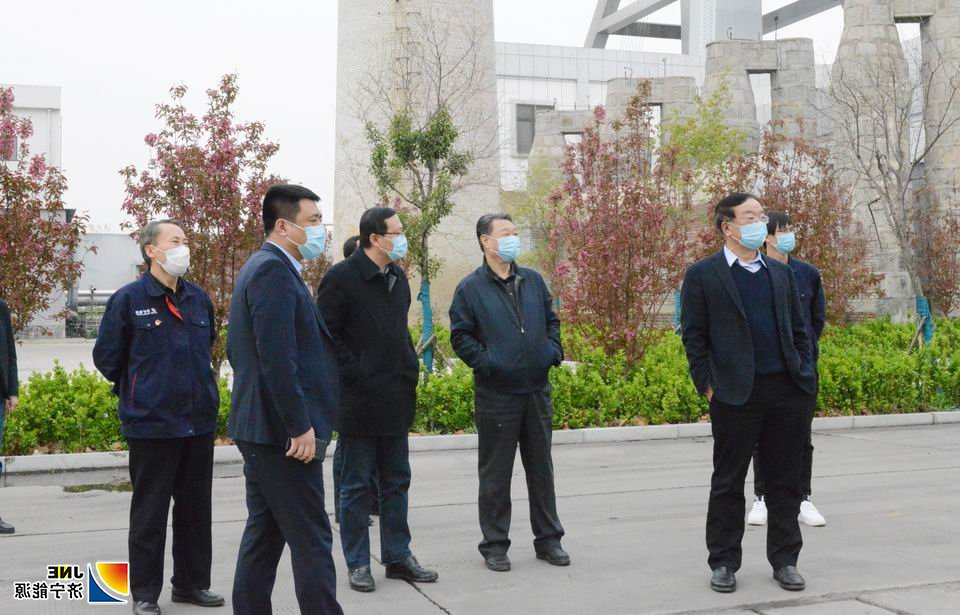 1586422240682176.jpg 2020年4月2日,市国资委领导到安居煤矿调研指导全面预算工作(.jpg