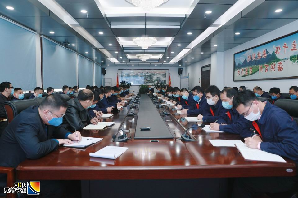 1587627543549384.jpg 4月22日,马金平到阳城煤矿检查指导安全生产工作.JPG