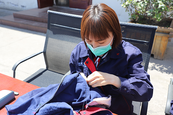 2021-4-17 海纳科技开展志愿活动 (1).JPG