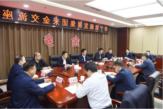 王崇景到金乡县开展座谈交流深化产业合作