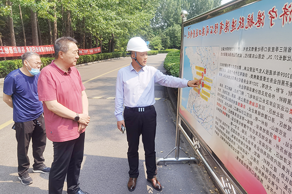 1653478276651170.jpg 港航跃进港:市摄影家协会走进跃进港采风2.jpg