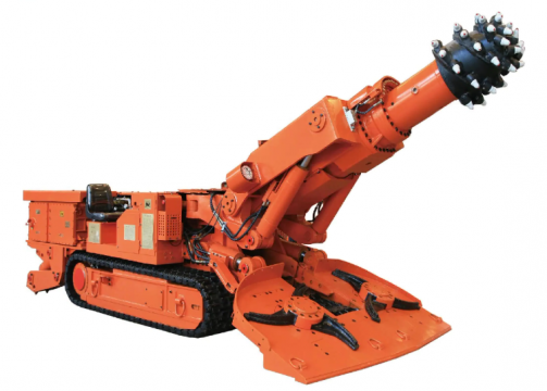 阳城煤矿首台EBZ315综掘机顺利“上岗”