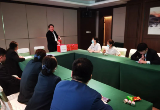 关注春季消防安全，圆中园公司开展消防培训演练