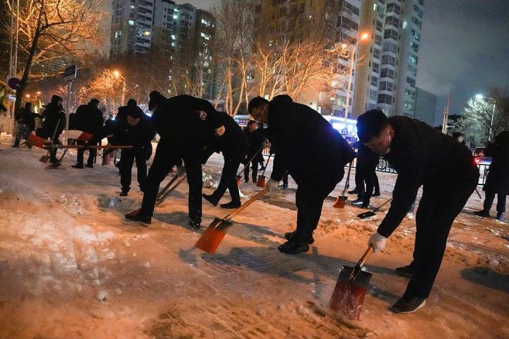 迎“寒”而上，济宁能源扫雪除冰在行动