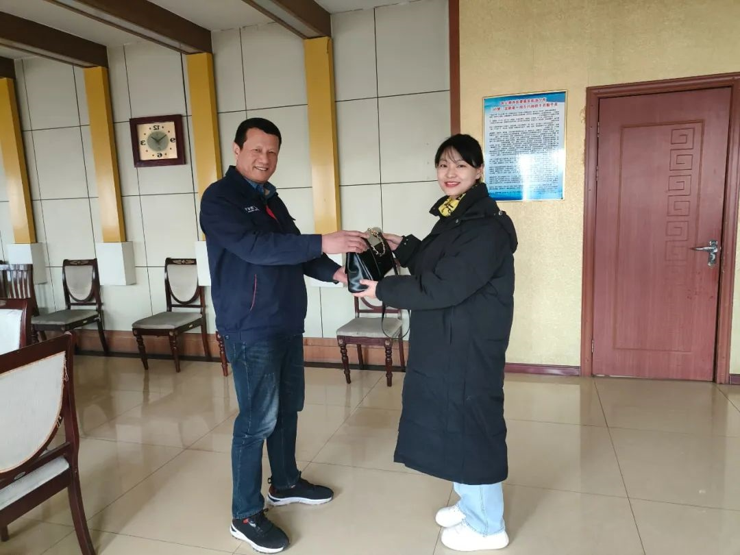 1710223223217482.jpg 640001.jpg