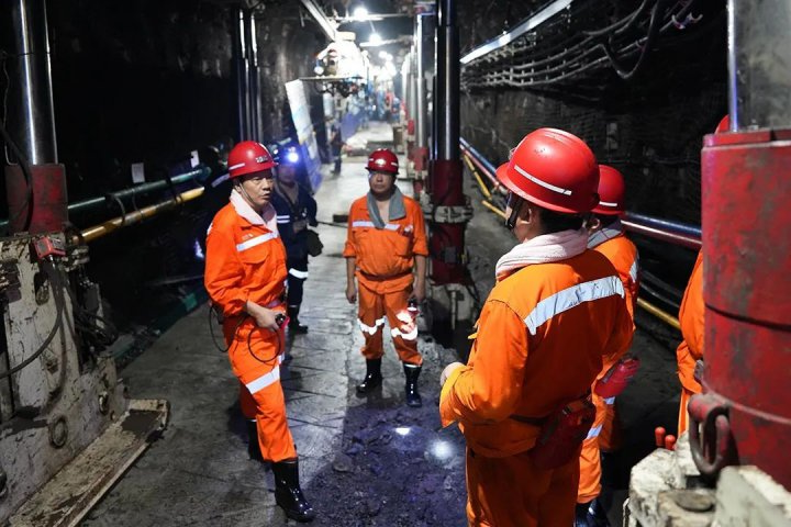 张广宇带队到阳城分公司检查指导工作