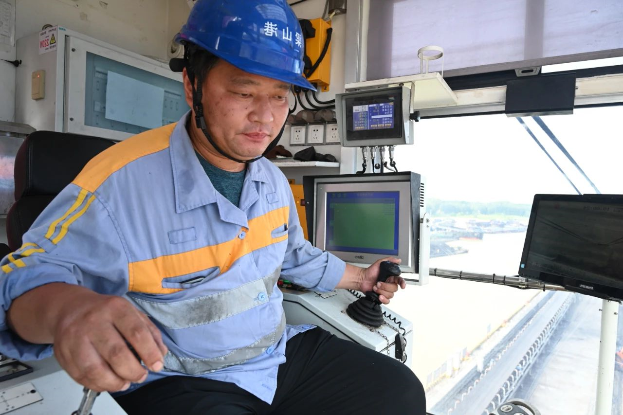 1726276056127933.jpg 7b5ff5ae5fa74b78604293e4781b3f80.jpg