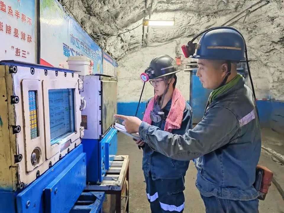 1737168855121173.jpg 0002.jpg