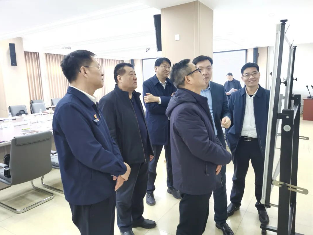 1739513983682484.jpg 00005.jpg