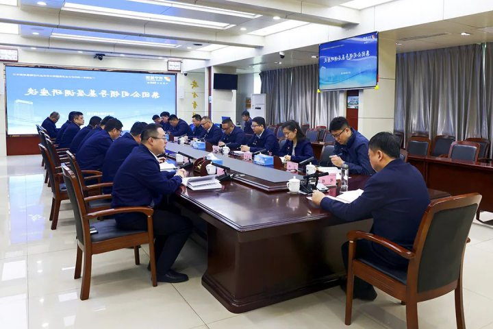 “凝心聚力 决胜千亿”主题活动督导组到部分企业调研督导