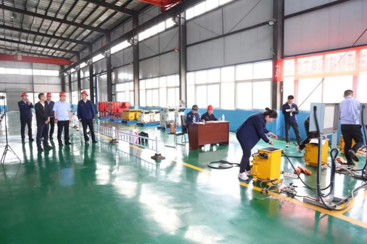 济宁能源集团组织开展2025年技师技能等级认定考试