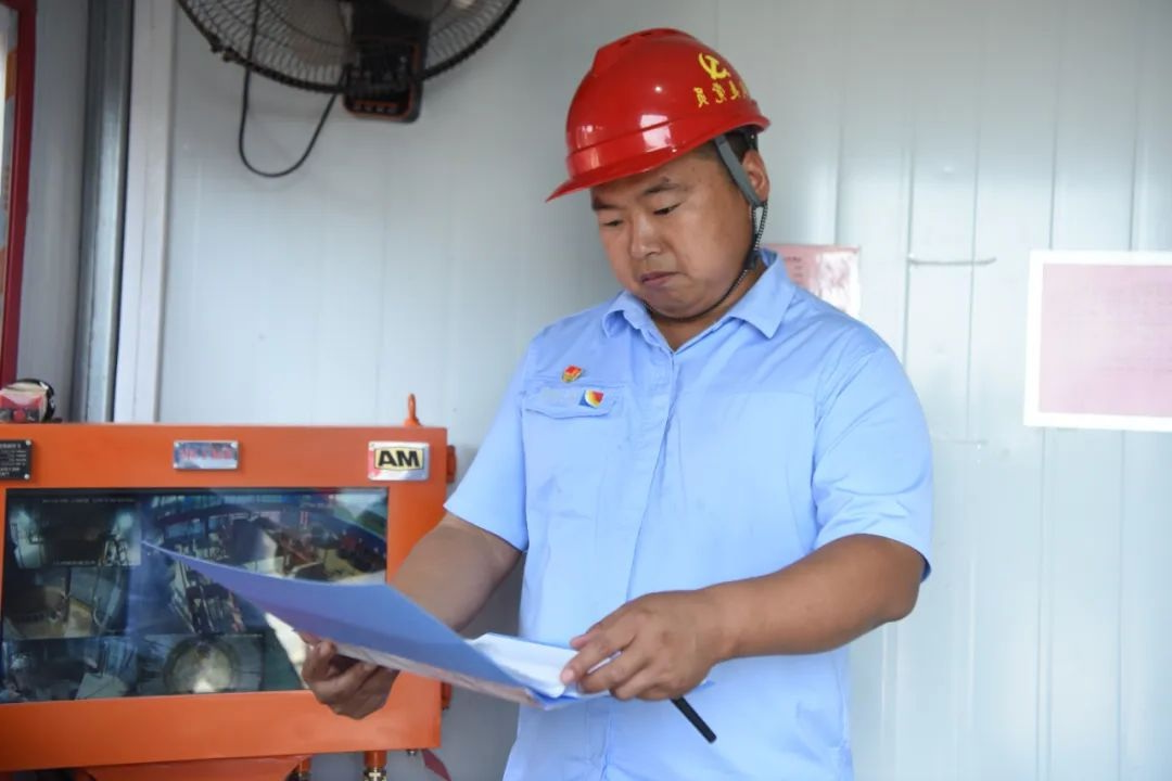 1754960912642120.jpg 05.jpg