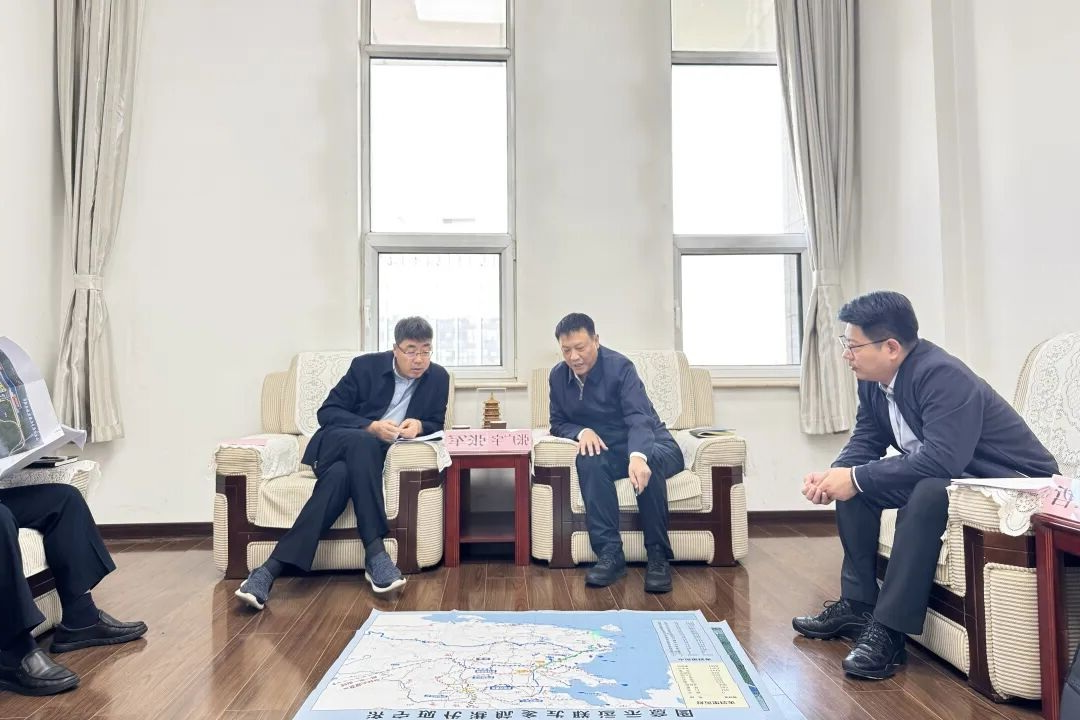 1760596668120880.jpg 02.jpg