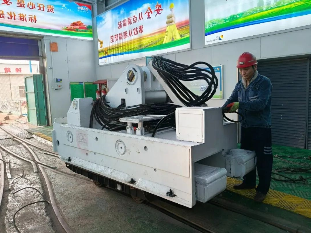 1765162235114688.jpg 01.jpg