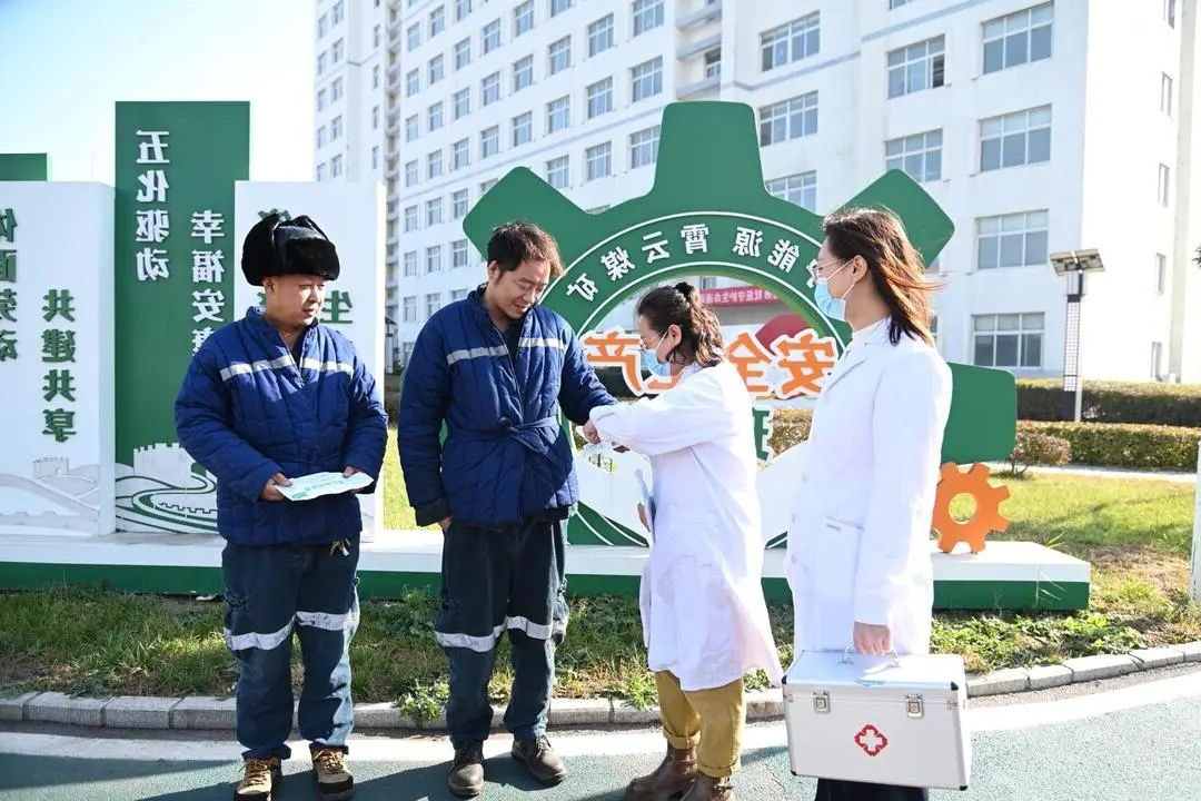 1765891051403939.jpg 05.jpg