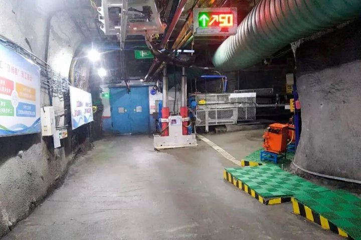 金桥煤矿3305工作面“零影响”完成回采作业